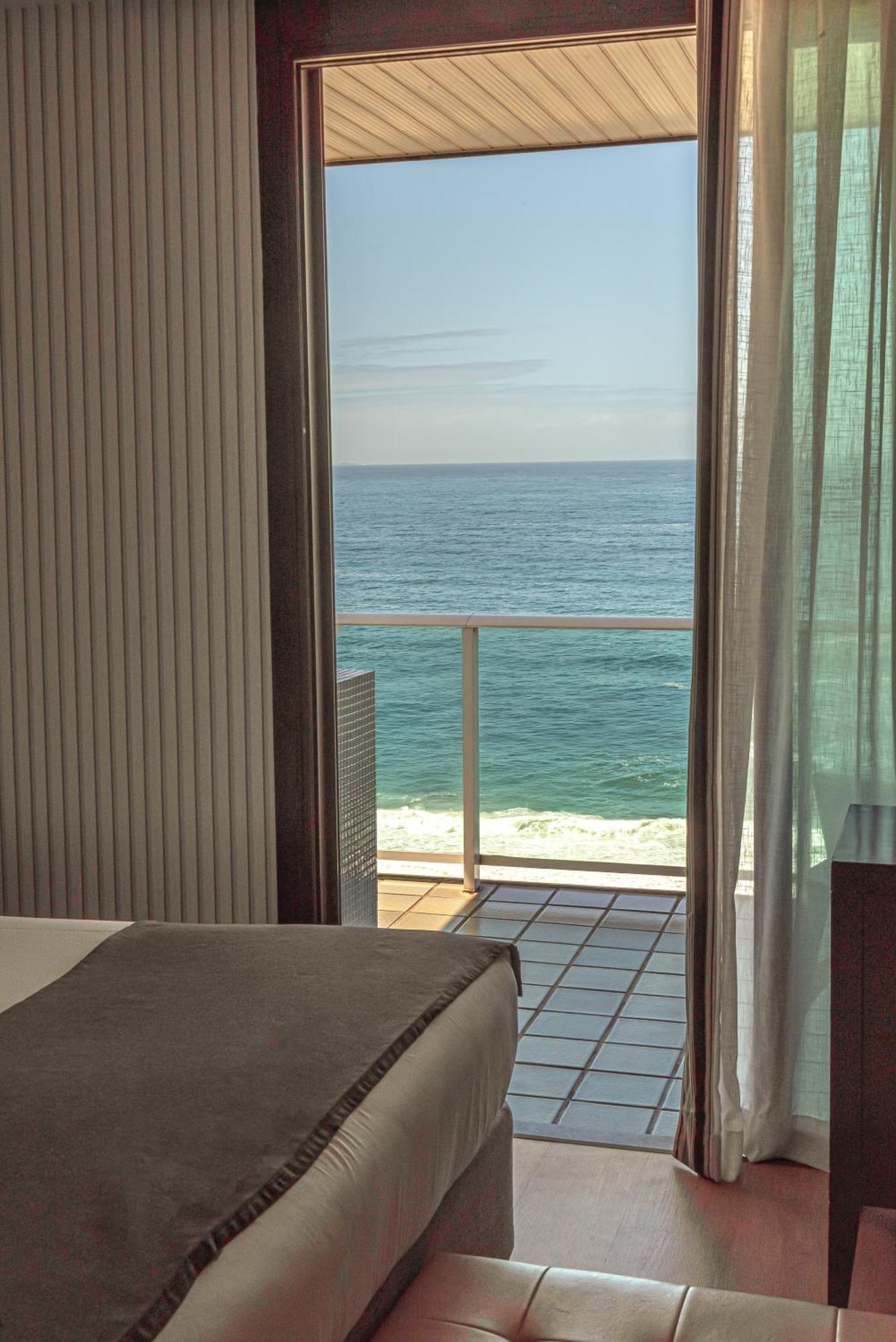 Hotel Pestana Rio Atlantica 4*